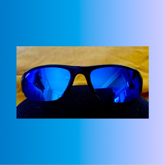Calcutta Bermuda Sunglasses 100% UV Protect Polarized Shiny Blue & Black Used - Picture 3 of 11